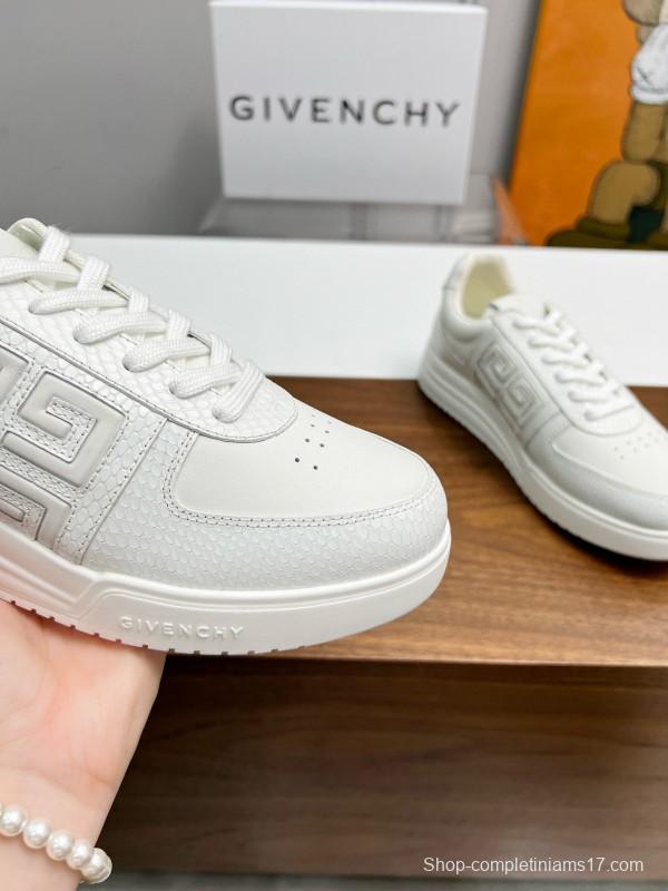 2024 Unisex Givenchy White Silk Calfskin Patent Leather Low Top Sneakers MJ00380