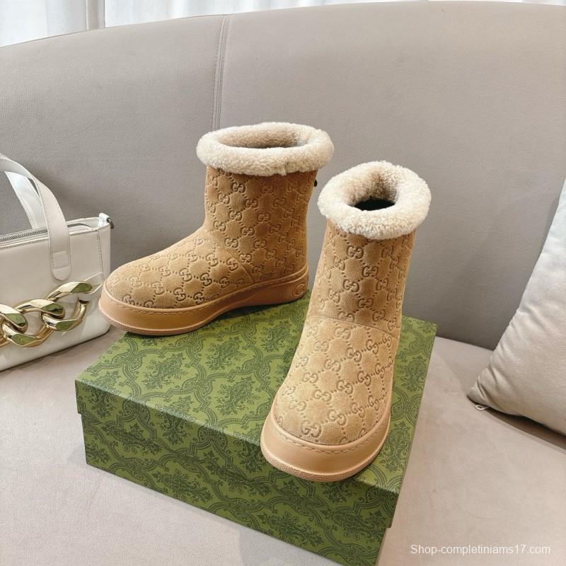 2024 Women Gucci beige suede snow boots with shearling lining MJ00350