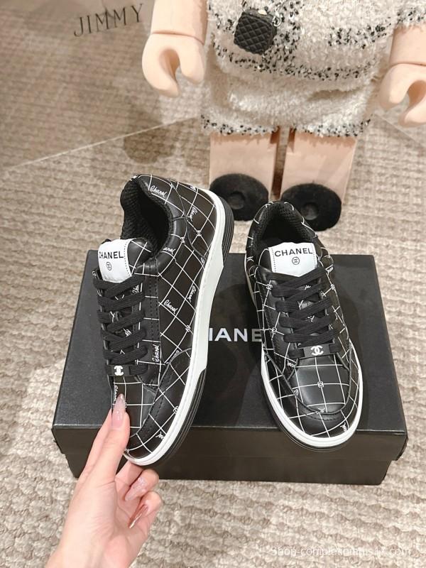 2025 Women Chanel Black White Leather Sneakers