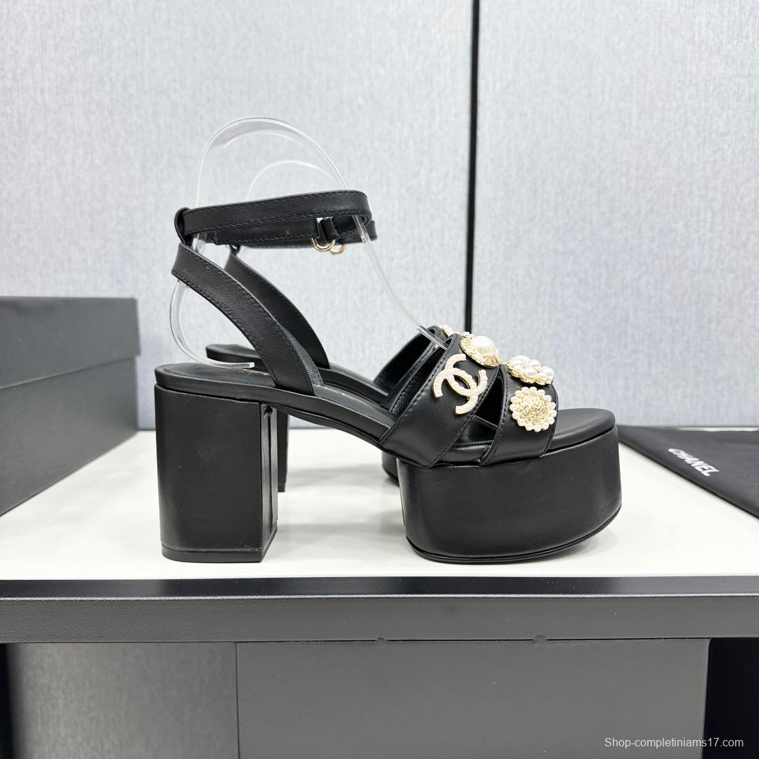 2025 Women Chanel Black Leather Platform Sandals CC Logo KFY00310