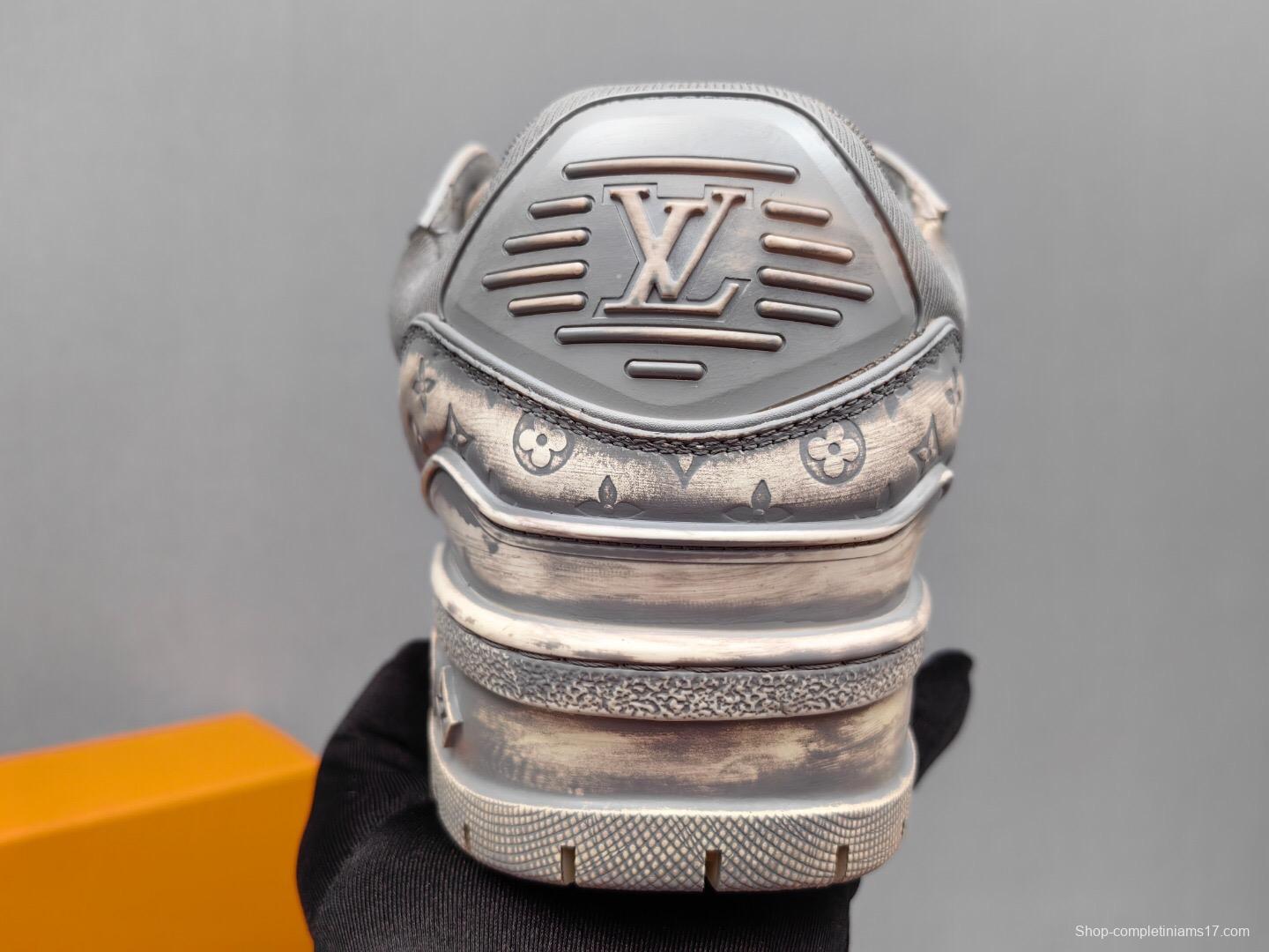 2025 Unisex Louis Vuitton Silver Leather Plimsolls Top Version KFY00510