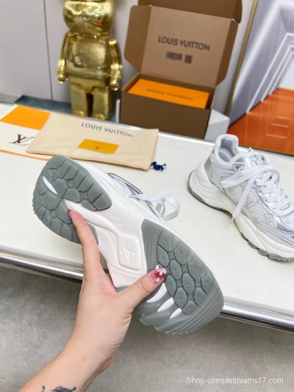 2025 Unisex Louis Vuitton White Grey Mesh Leather Sneakers LY00340