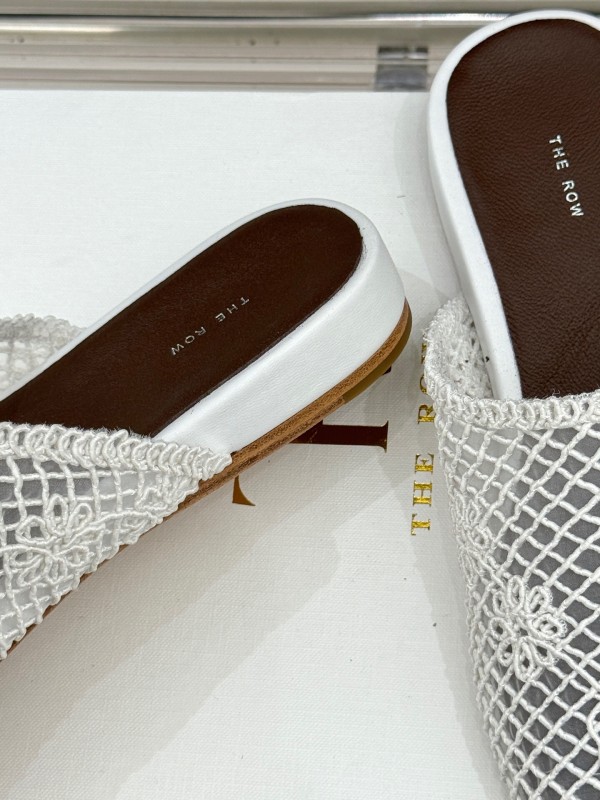 2025 Women Yves Saint Laurent White Mesh Slippers KFY00260