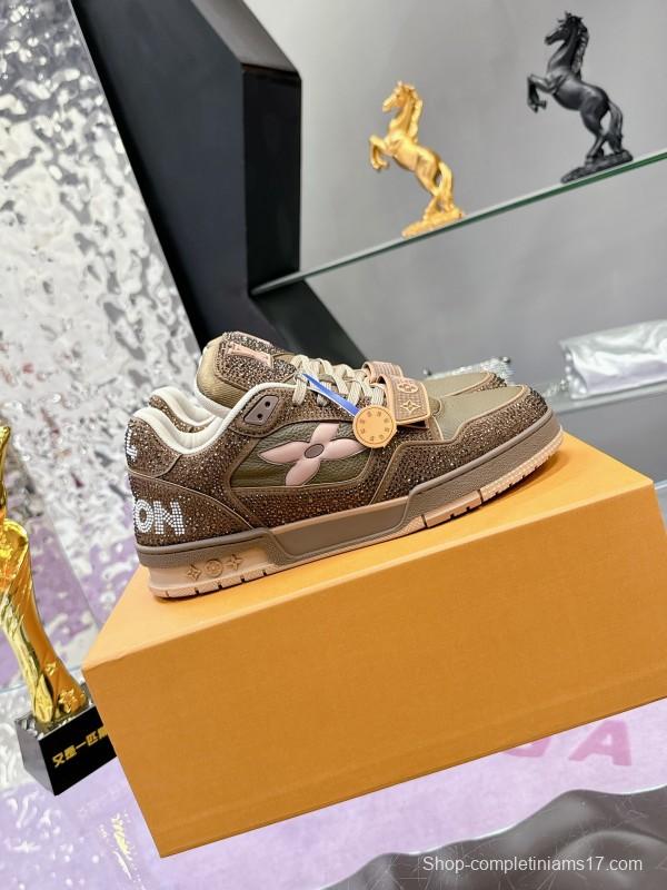 2025 Unisex Louis Vuitton Brown Khaki Leather Fabric Plimsolls Beading AS00400