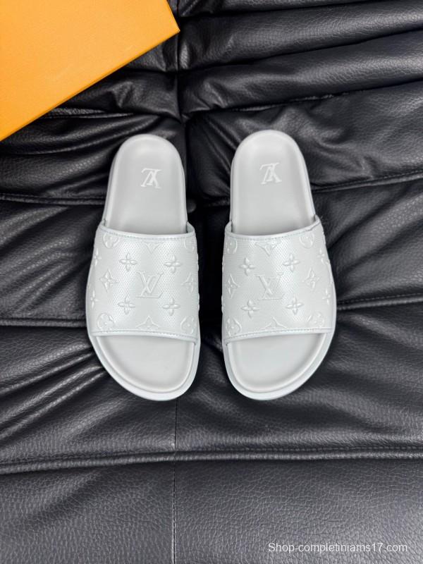 2025 Men Louis Vuitton White Leather Slippers AS00170
