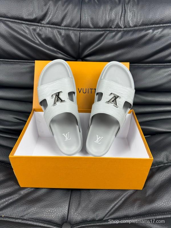 2025 Men Louis Vuitton White Leather Slippers AS00170