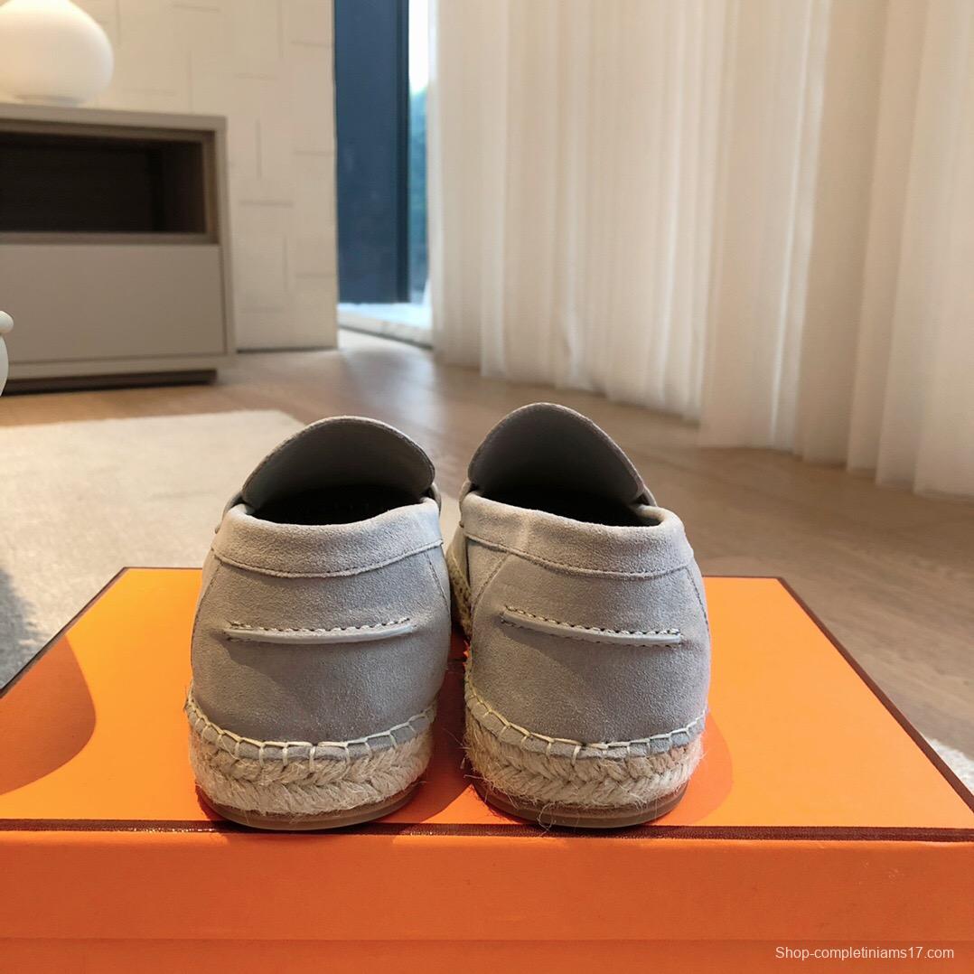 2025 Unisex Hermès Light Grey Calfskin Suede Loafers AS00380
