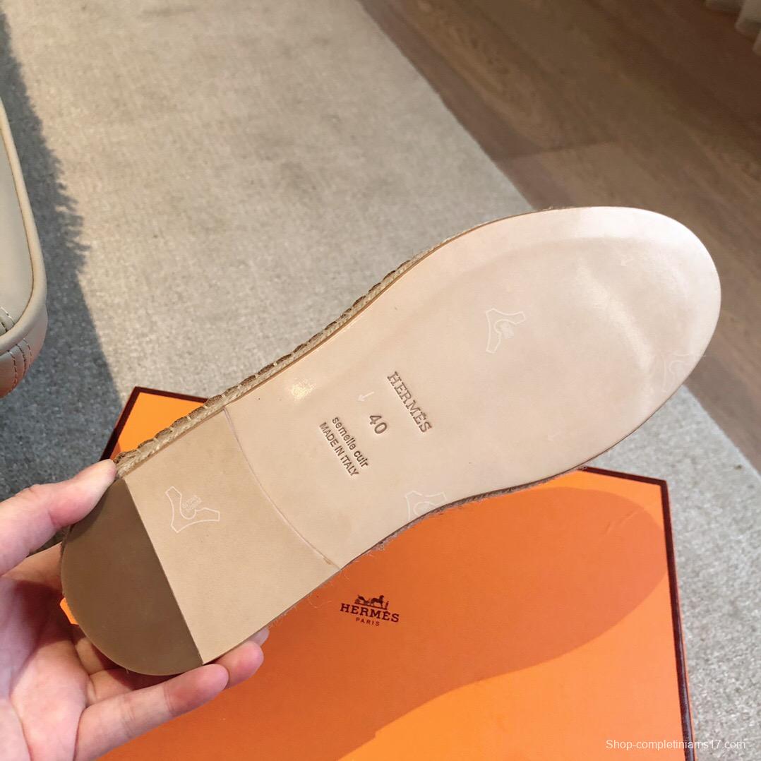 2025 Unisex Hermès Beige Calfskin Suede Loafers AS00380