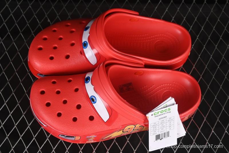 Crocs Classic Two-Way Beach Clog Sandals - B.D4