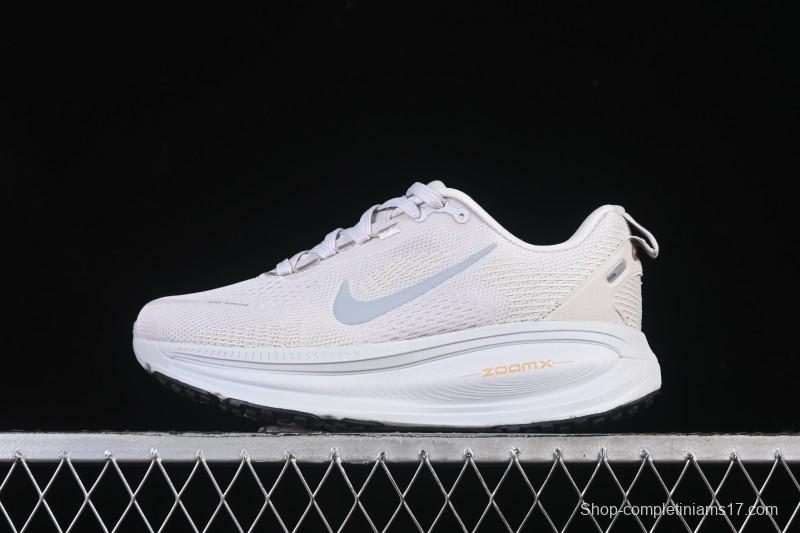 Nike Air Zoom Vomero 18 Cushioned Running Shoes - HM6803-009