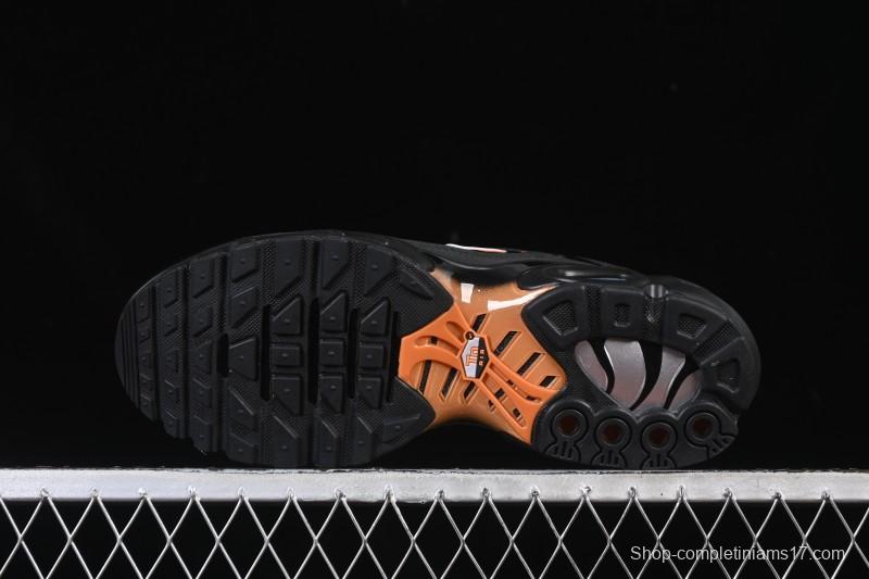 Nike Air Max Plus Retro Running Shoes with Air Cushion - FN6949-400