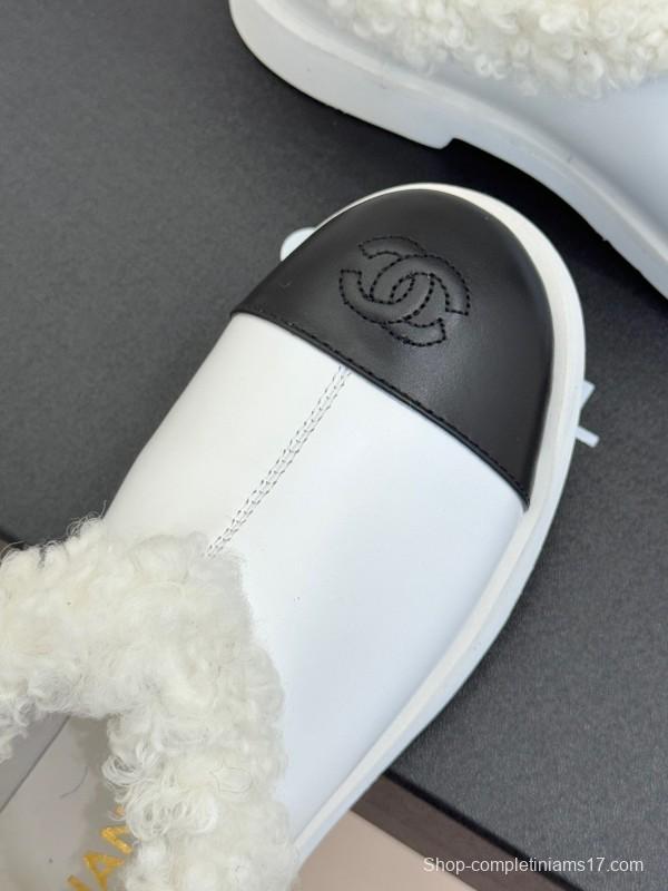Chanel 25K Series Two-Tone CC Fur Snow Boots - KFY00270
