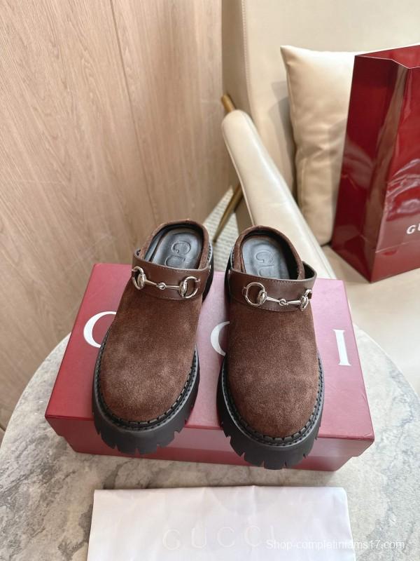 Gucci Women's Mule Shoes with Horsebit Detail - LY00300