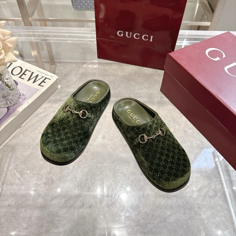 Gucci Women's Mule Shoes Velvet with Horsebit Detail - LY00240