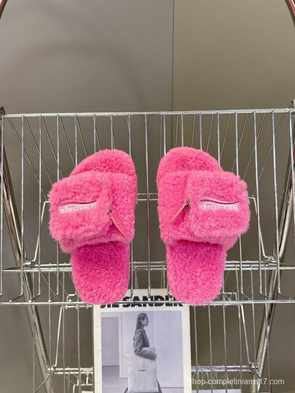 Balenciaga 2025 SS Couple Edition Cola Fur Slippers - KFY00230
