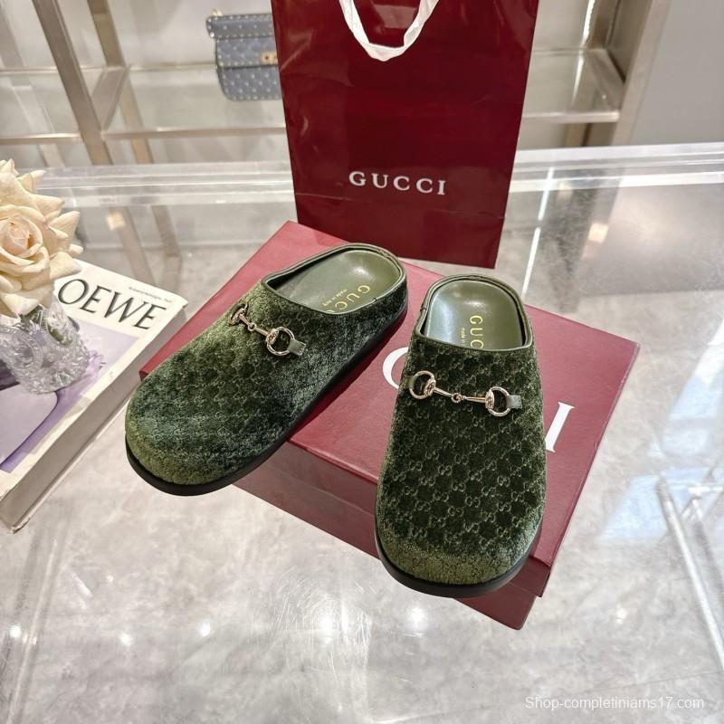 Gucci Women's Mule Shoes Velvet with Horsebit Detail - LY00240