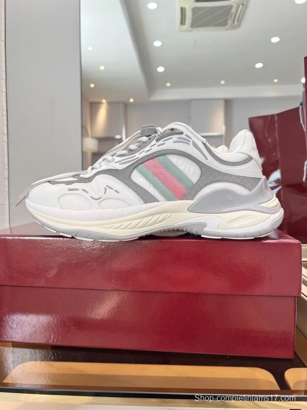 Gucci 2025 SS Collection 2.0 Sneakers with Reflective Stripes and Retro Design - AS00450