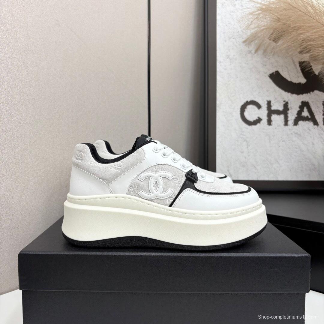 Chanel 2025 SS Panda Casual Sneakers - LY00340