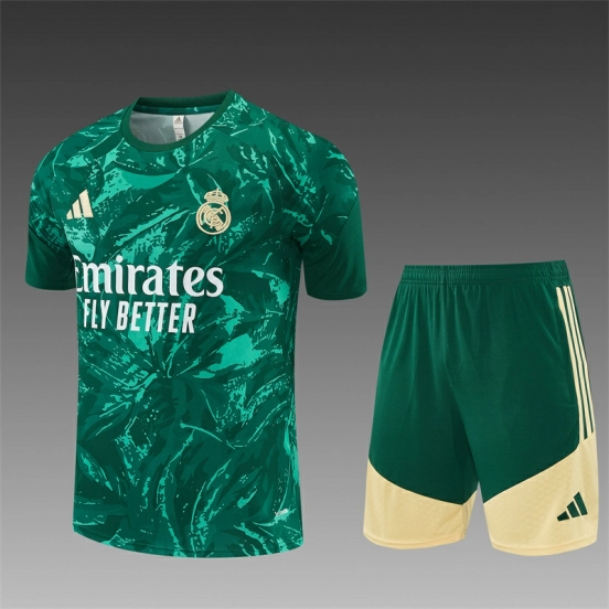 2026 Real Madrid Green Camouflage  Short Sleeve+Soccer Shorts