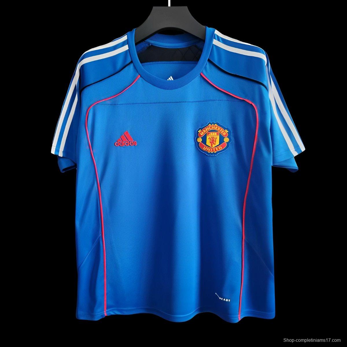 25/26 Manchester United Blue T-Shirt