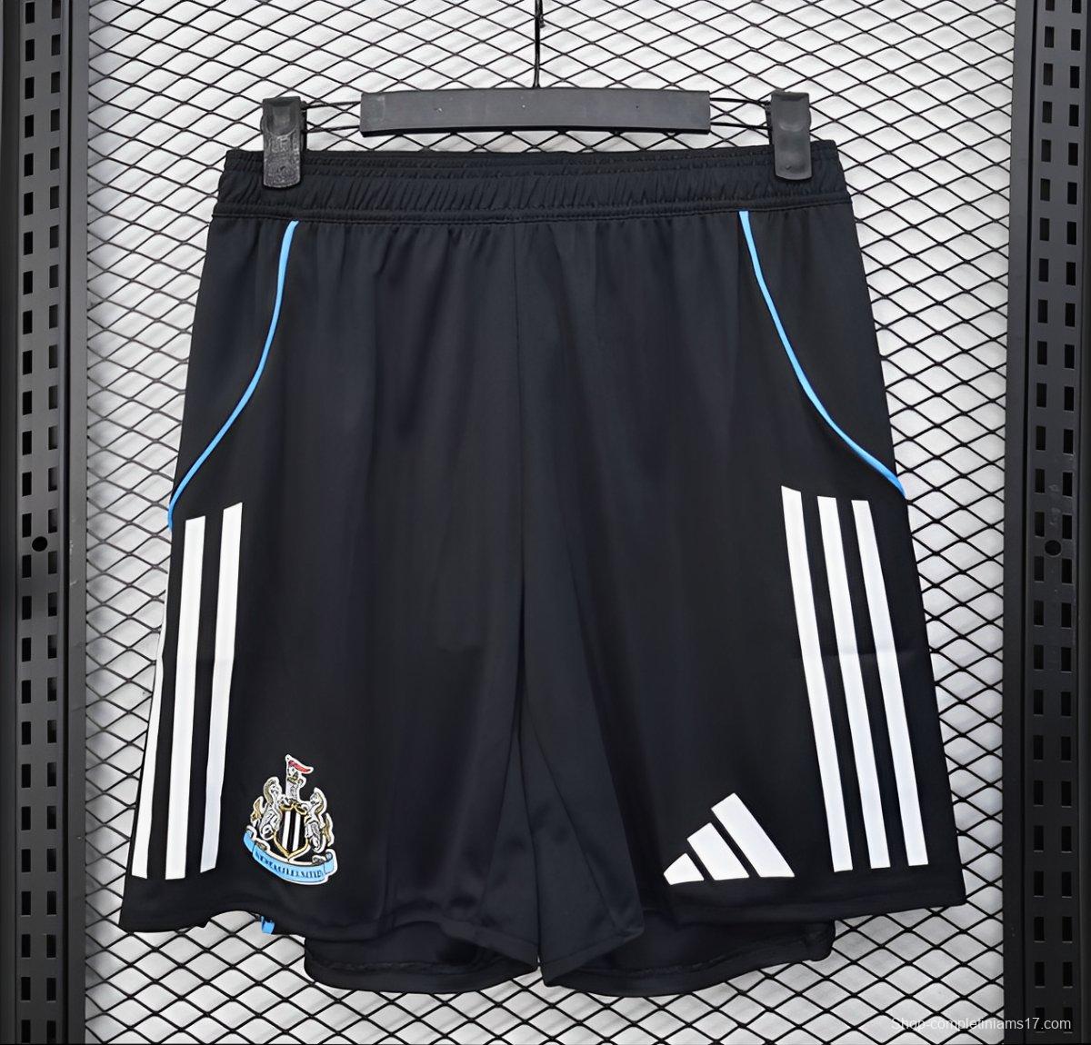 Player Version 25/26 Newcastle United Home Jersey
